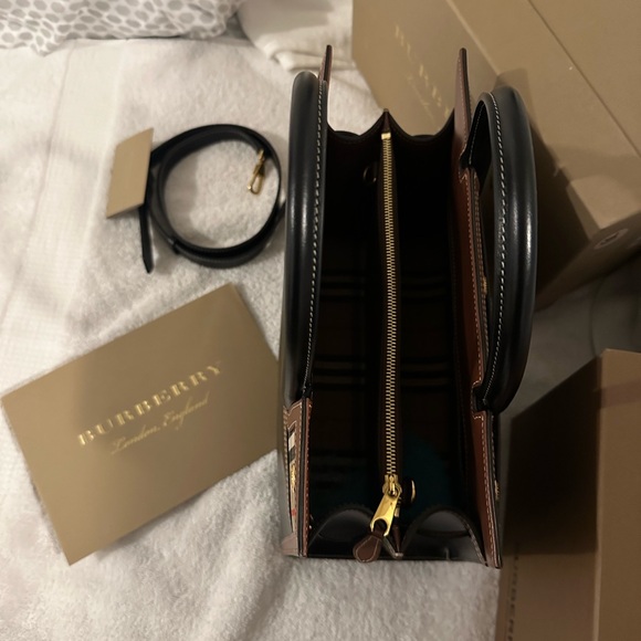 Burberry Tote/shoulder crossbody - Picture 6 of 16